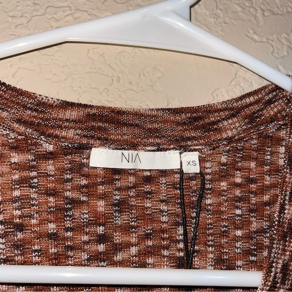 NIA | NWT! CROPPED CARDIGAN - SPACE DYE SIZE: XS - Picture 4 of 7